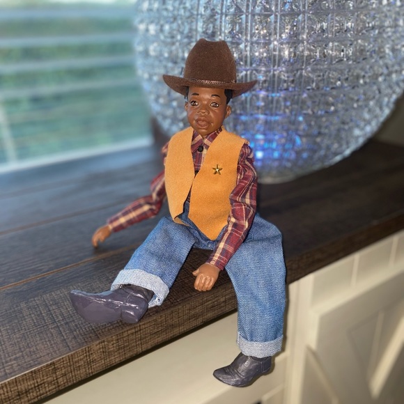 1995 PISTOL #DLS95B RETIRED DADDY'S LONG LEGS African American Doll Box + COA - Picture 7 of 12